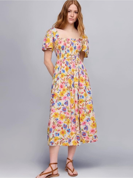 GAP Dresses & Skirts - NWT GAP Print Smocked Puff Sleeve Midi Dress